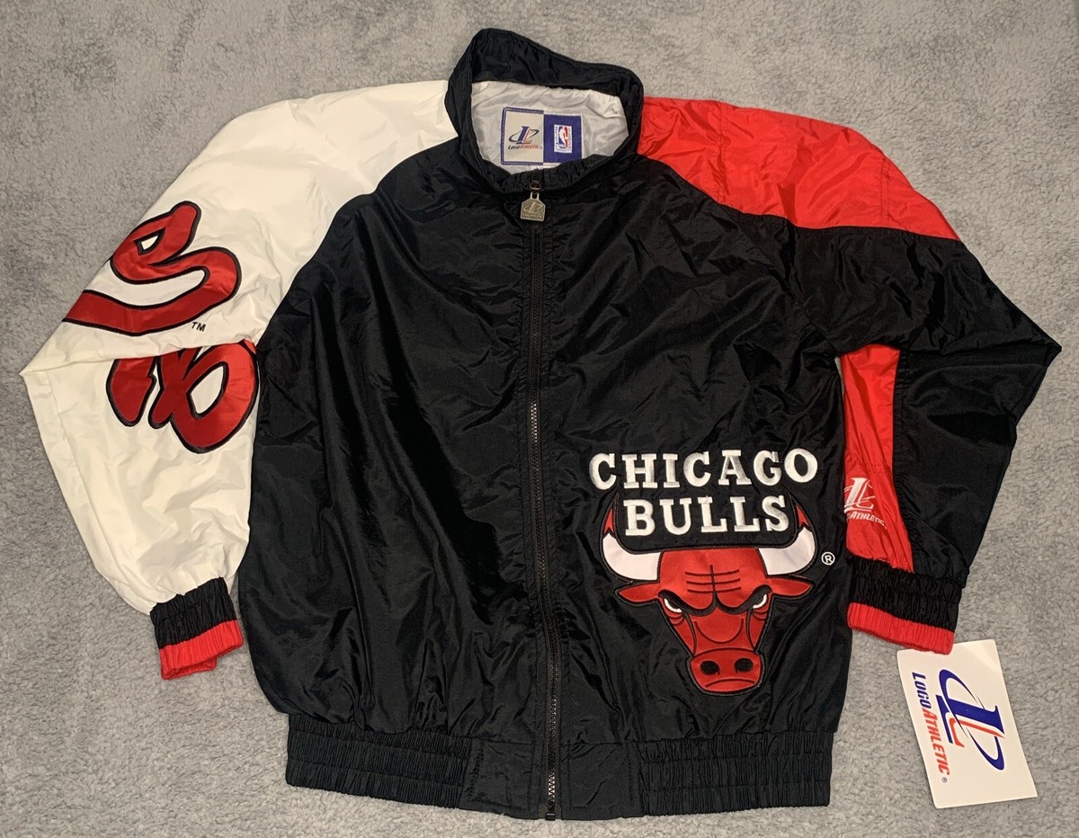 Vintage 90s Chicago Bulls Logo Athletic Windbreaker Jacket Vintage 90s Chicago Bulls Logo Athletic Windbreaker Jacket
