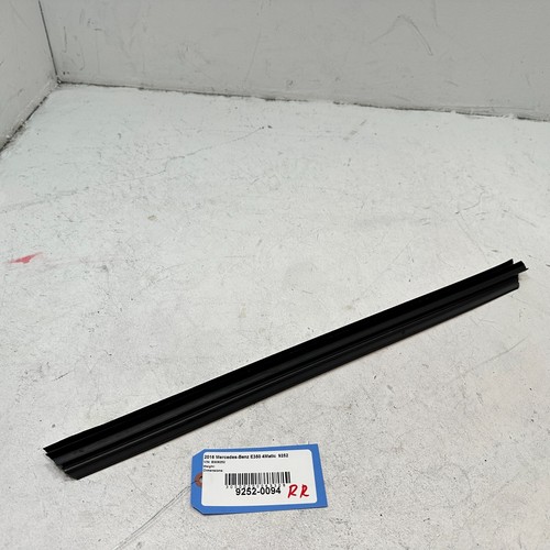 2010-2016 MERCEDES E350 REAR RIGHT PASSENGER WINDOW INNER WEATHERSTRIP SEAL OEM - Picture 8 of 15