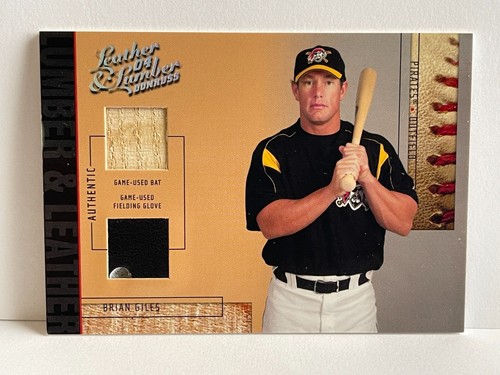 2004 Donruss Leather & Lumber Game-Used Bat Glove Relic Brian Giles #LUL-9 17/50