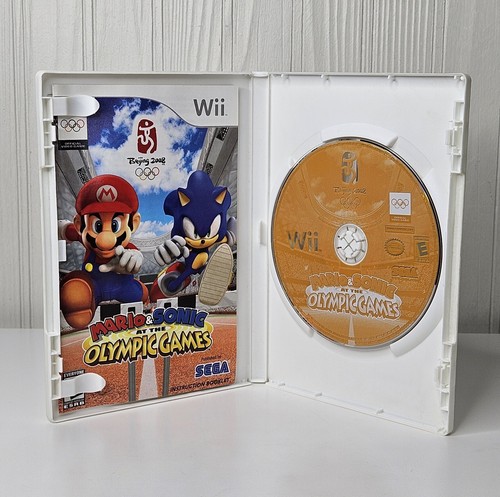 Mario & Sonic at the Olympic Games Nintendo Wii Video Game in Case TESTED - Picture 2 of 8