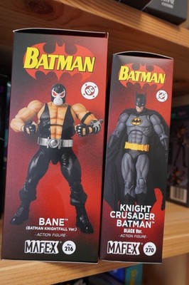 Medicom Toy MAFEX No.270 Knight Crusader Batman Black Ver No.216