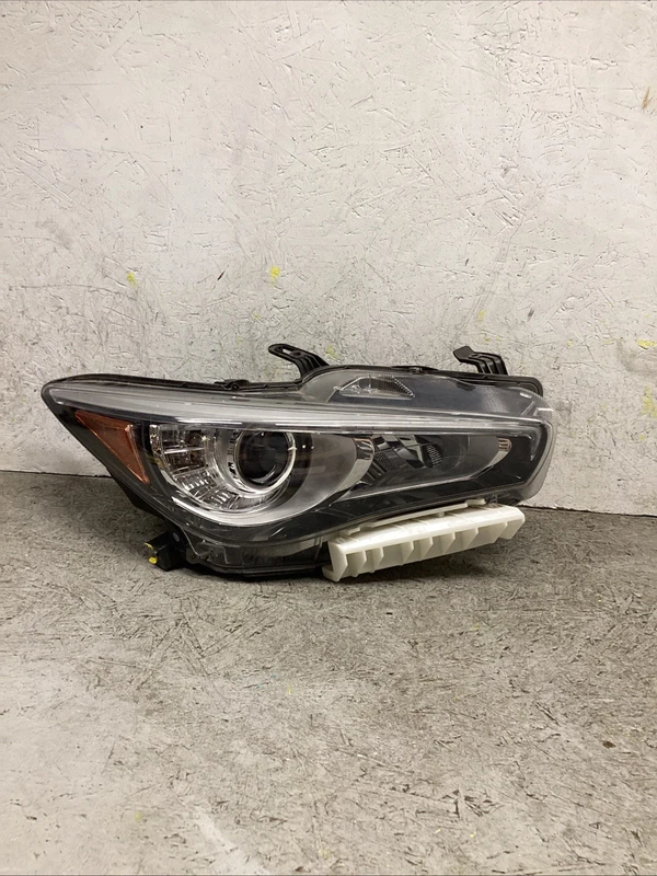 2018-2024 INFINITI Q50 RIGHT RH PASSENGER SIDE HEADLIGHT OEM NON ADAPTIVE