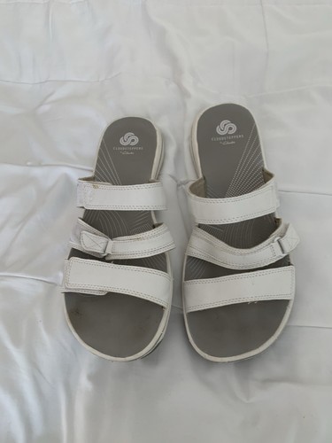 Clarks Cloudsteppers Brinkley Coast Slide Sandals Womens Size 9White SlipOn
