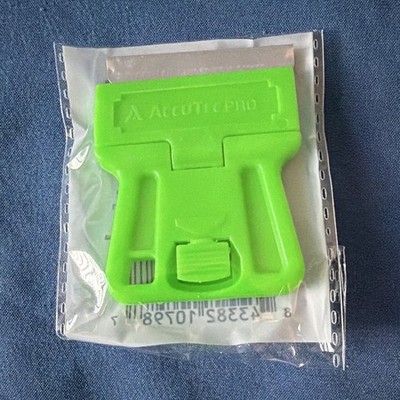 AccuTec Pro Green Razor Scraper, Metal Blade 1.5in, APTL-7002-00C
