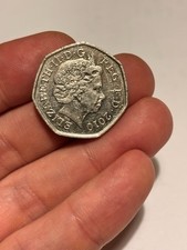 2010 Girl Guides 50p Celebrating 100 Years of Girlguiding Fifty Pence Coin