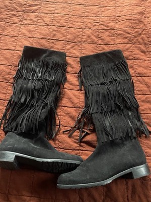 Stuart Weitzman Swinglow Black Suede Fringe  Size 8