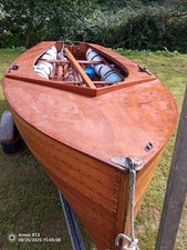 Classic Sailing Dinghy - Wooden Clinker 14 ft Boat with trailer and trolley