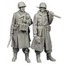 1/35 Scale WWII US Soldiers w/ Gear Resin Figures Set Unpainted Model Kit