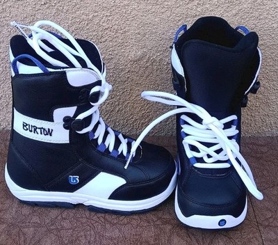 New Burton Snowboarding Boots Grom Lace Flat Top Youth No Box Or Tags   