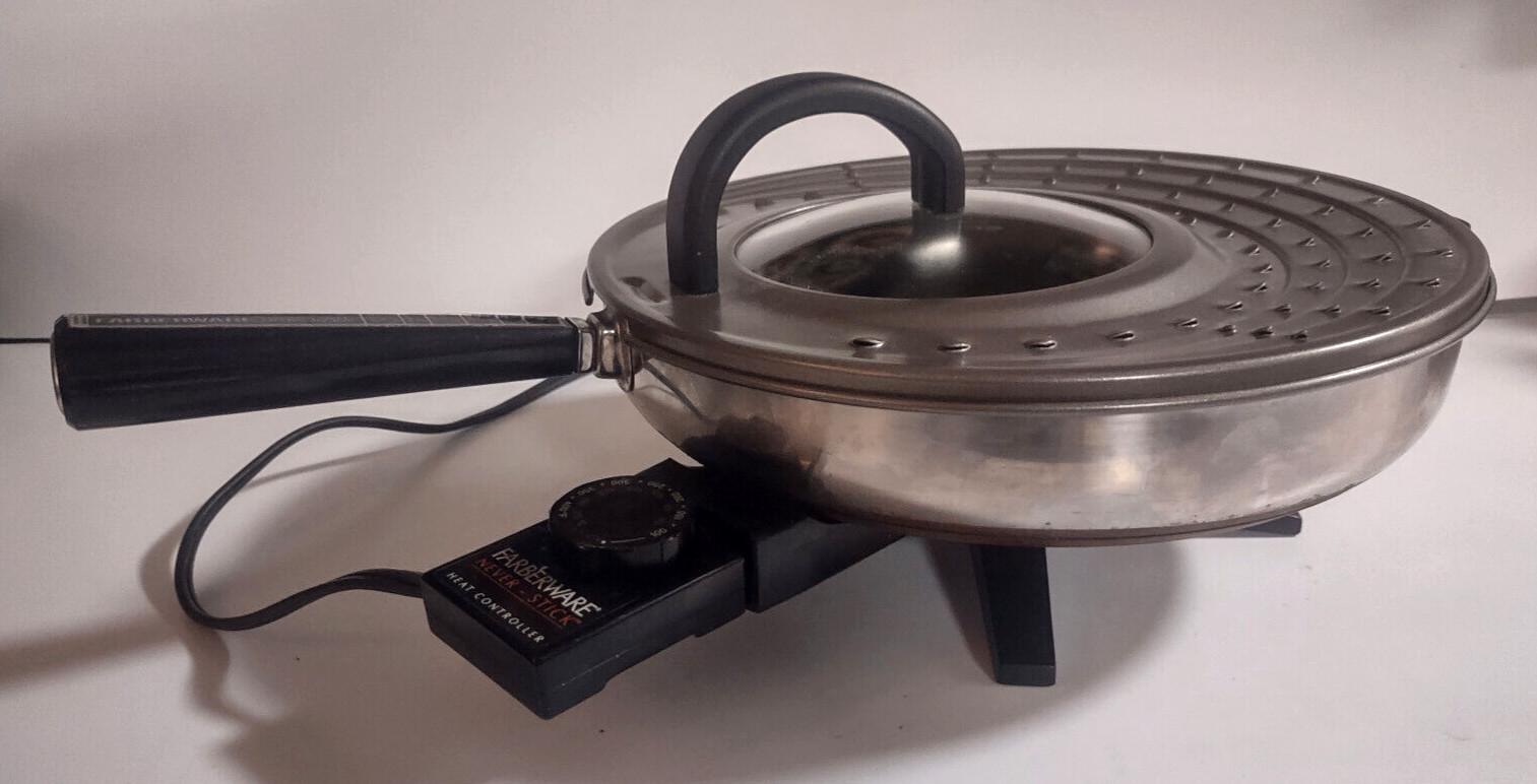 Vintage Faberware FSS300 Stainless Steel Electric Skillet Pan w/ lid  and probe