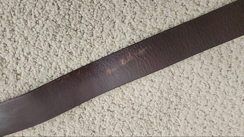 Guess Brown Genuine Leather Belt Size: 34 - Buckle "G" Measurements 4" x 4" - Picture 7 of 10