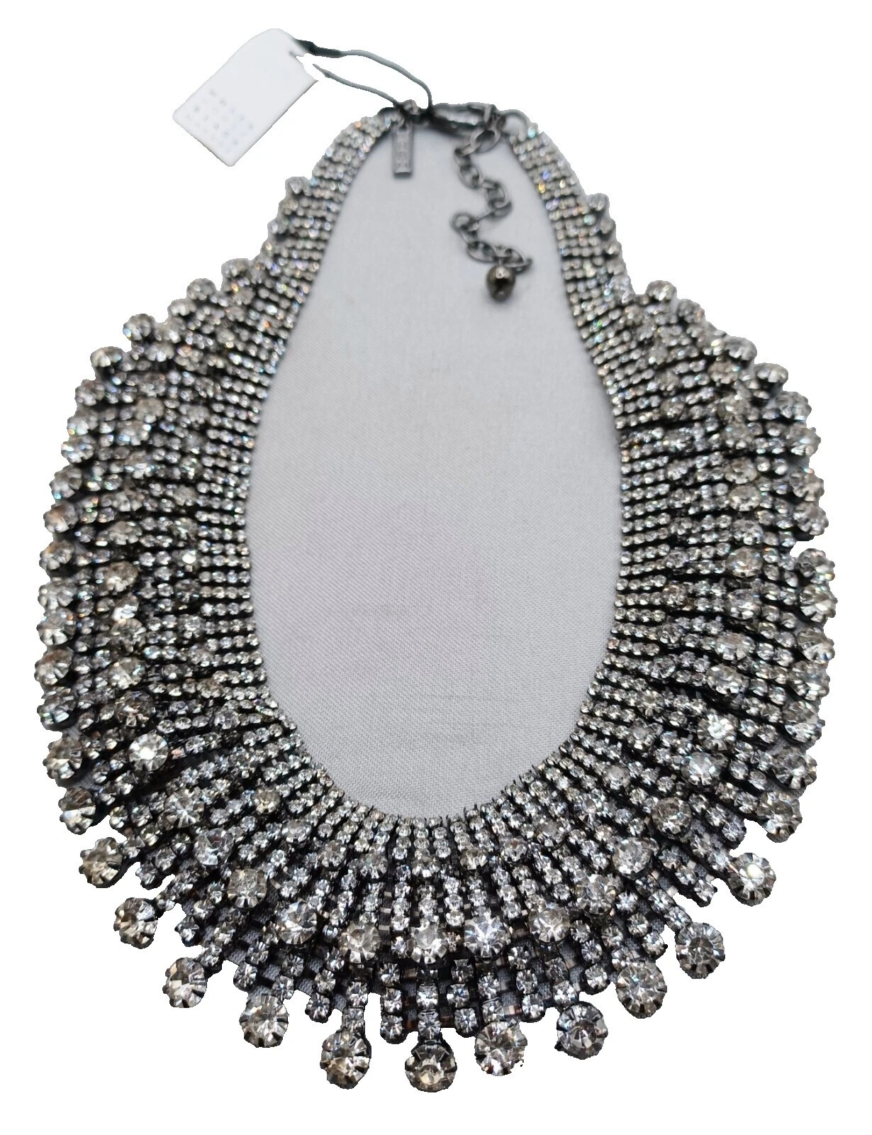 Черное статусное модное ожерелье и кулоны White House