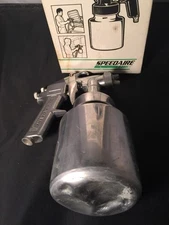 Speedaire Siphon/Pressure Conventional Spray Gun 2Z364B 1QT 1.5mm 40PSI USG