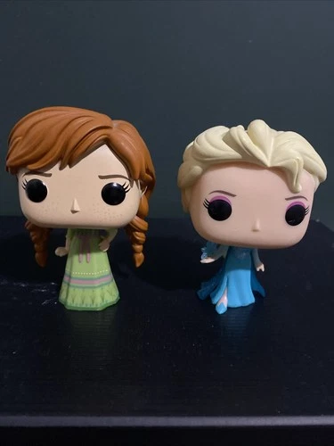 Funko Pop! Vinyl: Disney Frozen Elsa and Anna 2 Pack Collectibles
