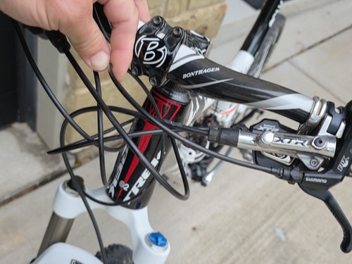 TREK TOP FUEL 9.9 SSL 2011 MOUNTAIN BIKE 22 LB RARA DA COLLEZIONE CORSA 19,5" LARGE - Foto 16 di 22