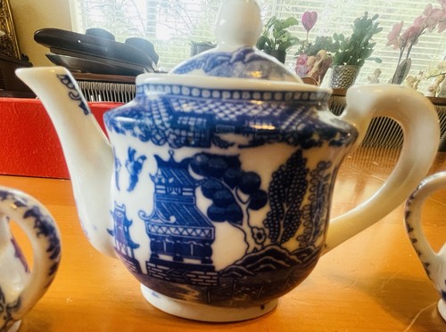 Vintage Children’s Tea Set Blue Willow 21 piece Set Made In Japan - Picture 7 of 17