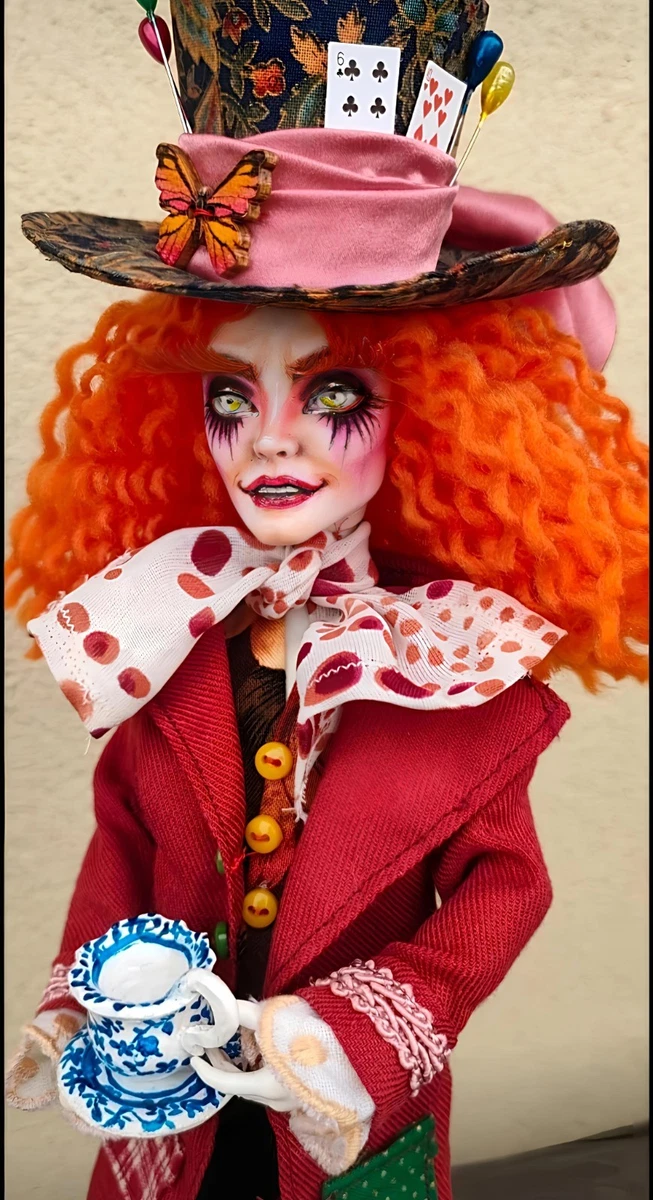 Muñeca de artista ÚNICA monster high hecha a mano estilo sombrerero loco