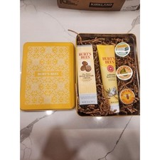 5 Piece Burts Bees Hand, Feet and Lip Balm care set in Gift Tin