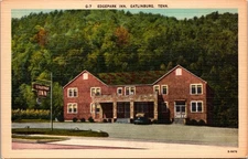 Edgepark Inn-Gatlinburg, Tennessee-Vintage Linen Postcard