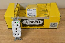 (9) NEW Hubbell HBL8300HW Hospital Grade Duplex Receptacle 20A 125V 5-20R WHITE