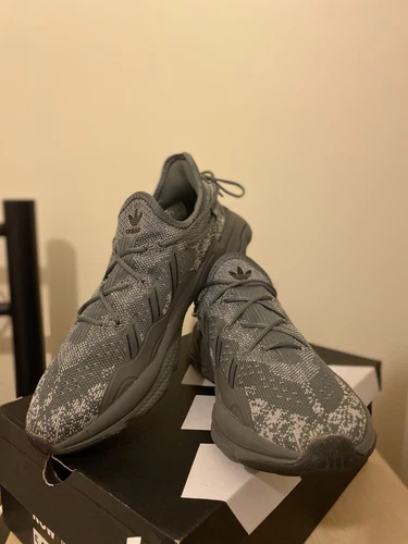 Adidas Ozweego maglia grigio argento metallizzato