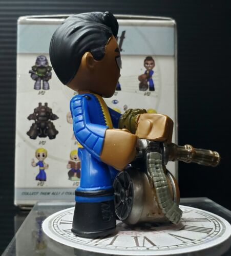 Funko Mystery Minis Best of Bethesda Fallout Series 1-4 (3SHIPSFREE) - Picture 85 of 245