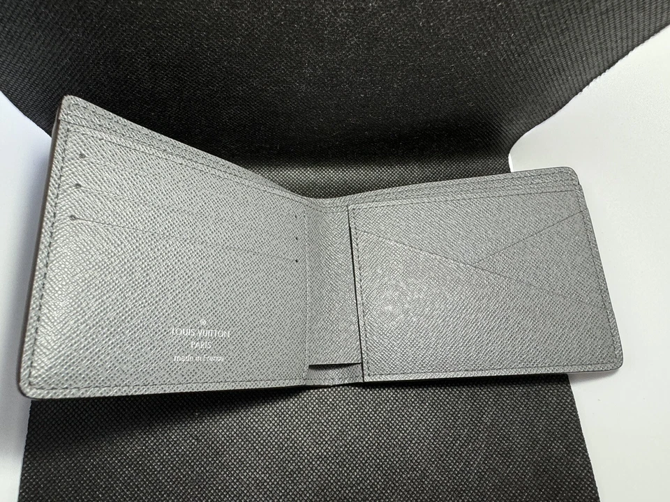 LOUIS VUITTON Multiple Wallet Bifold Taiga Leather Glacier M32809 Discontinued - Image 2 of 4