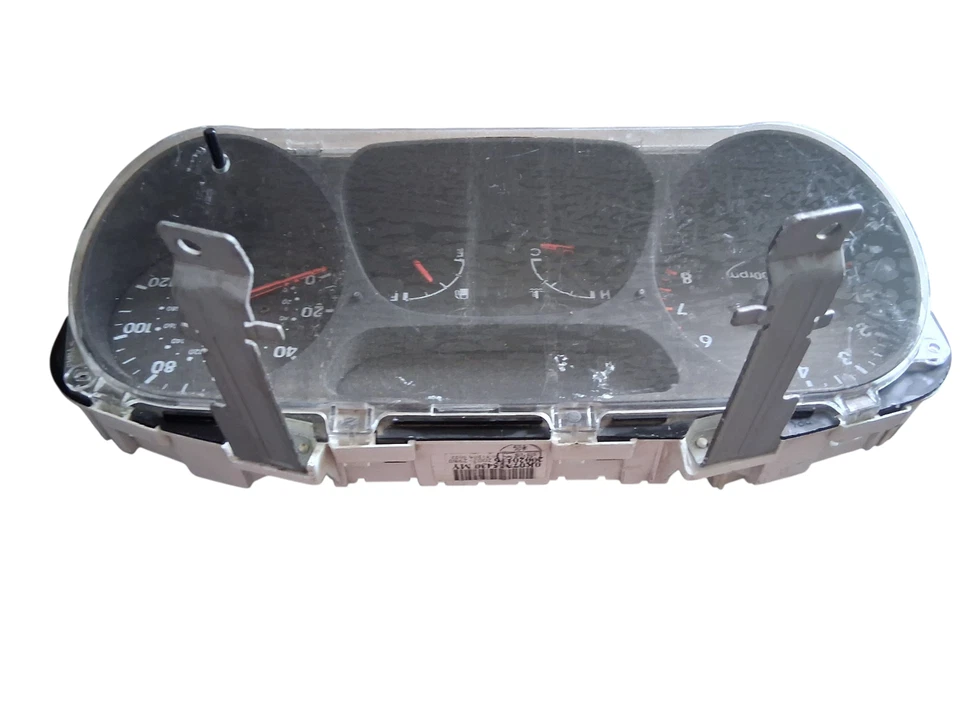 Kia Sportage 2001 2002 cuadro de instrumentos velocímetro 0K07A55430 Foto 4 de 4