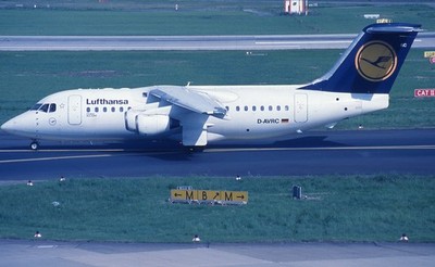 MO824   Aircraftslide/Dia   Lufthansa  Avro 146-RJ85   D-AVRC  ''not cut''