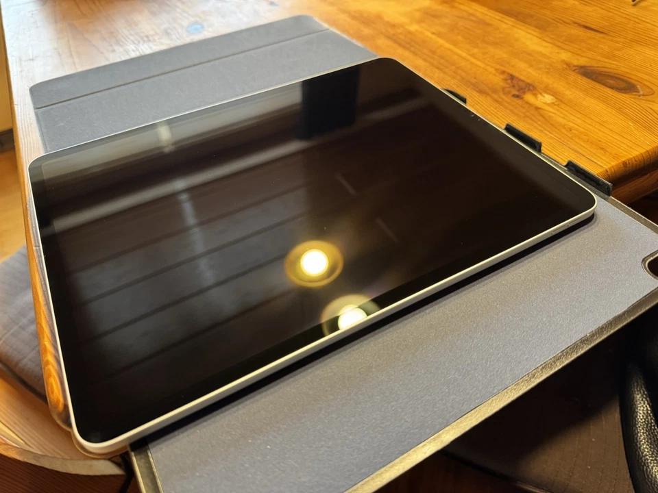 Apple iPad Pro 12.9-inch (3rd generation) · 64GB · Wi-Fi, Foto 4 von 5