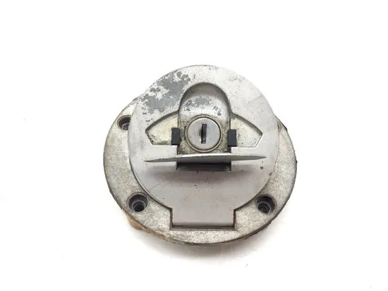 Lockset Ignition Key Gas Cap 2005 Victory Vegas 3294x - Image 4 of 4