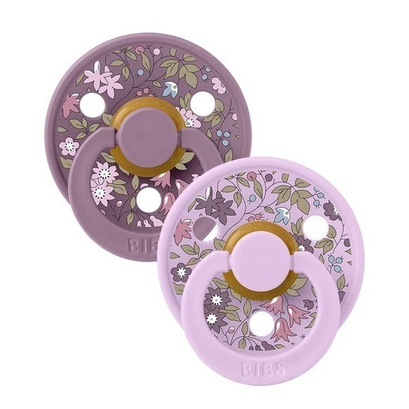 Lot BIBS x LIBERTY Colour Pacifiers 2 Pack Chamomile Lawn Violet Sky Mix Bundle
Opens in a new windo