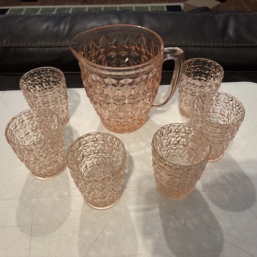 Vntg Jeannette Pink Depression Glass HOLIDAY Buttons & Bows Pitcher & 6 Glasses