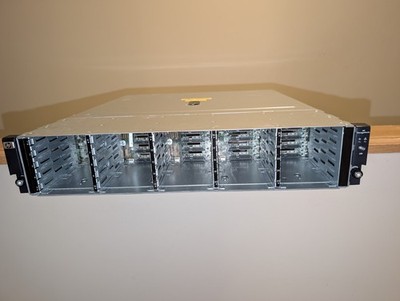 HP AJ941-63002 StorageWorks D2700 2U 25-Bay 2.5'' Disk Enclosure AJ941A