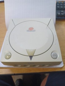 Sega Dreamcast VA1 Console Bundle: Controller + Cables + Working