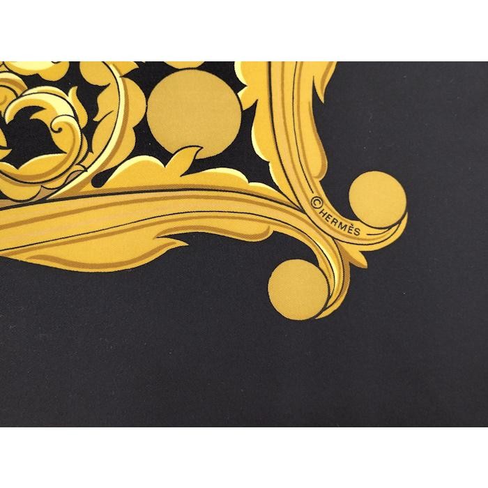 HERMES　Carre140≪ANIMAUX SOLAIRES≫シルクモスリン Hermes Vintage Scarf Les Animaux Solaires in Box | eBay