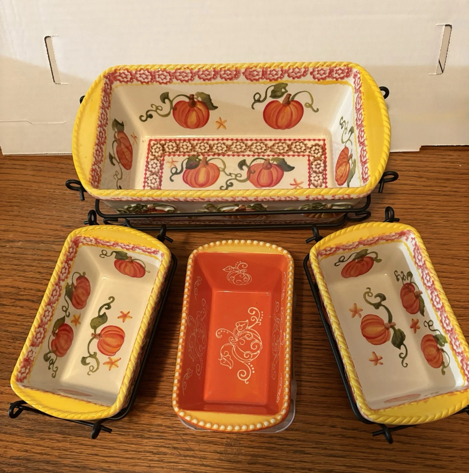 Temptations Pumpkin Patch (3) & Harvest (1) Ceramic Loaf Pans 3 Wire Racks 1 Lid