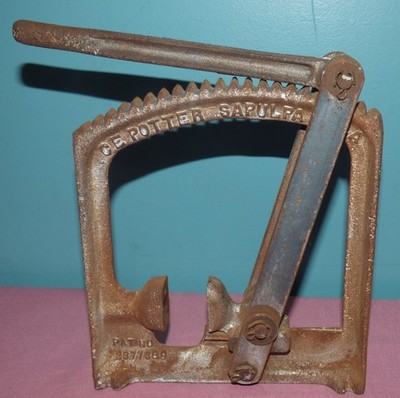 Vintage C.E Potter Cast Iron Nut Cracker Sapulpa Oklahoma Nutcracker