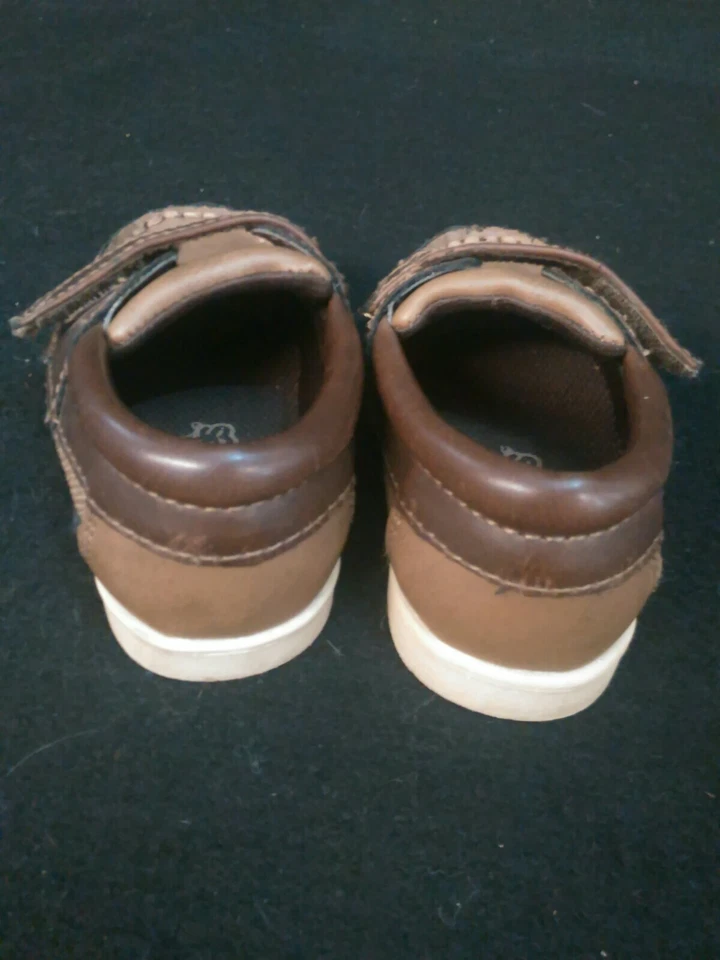 Teeny Toes Niño Pequeño Niños Marrón Mocasines Zapato Barco Niños Zapatos Talla 4 Gancho Correa de Lazo Foto 4 de 4