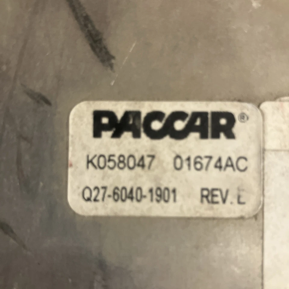 MÓDULO FRENO BENDIX 0 486 107 208 ABS/ATC PLS ESP K058047 PACCAR Q27 6040 1901 Foto 2 de 4