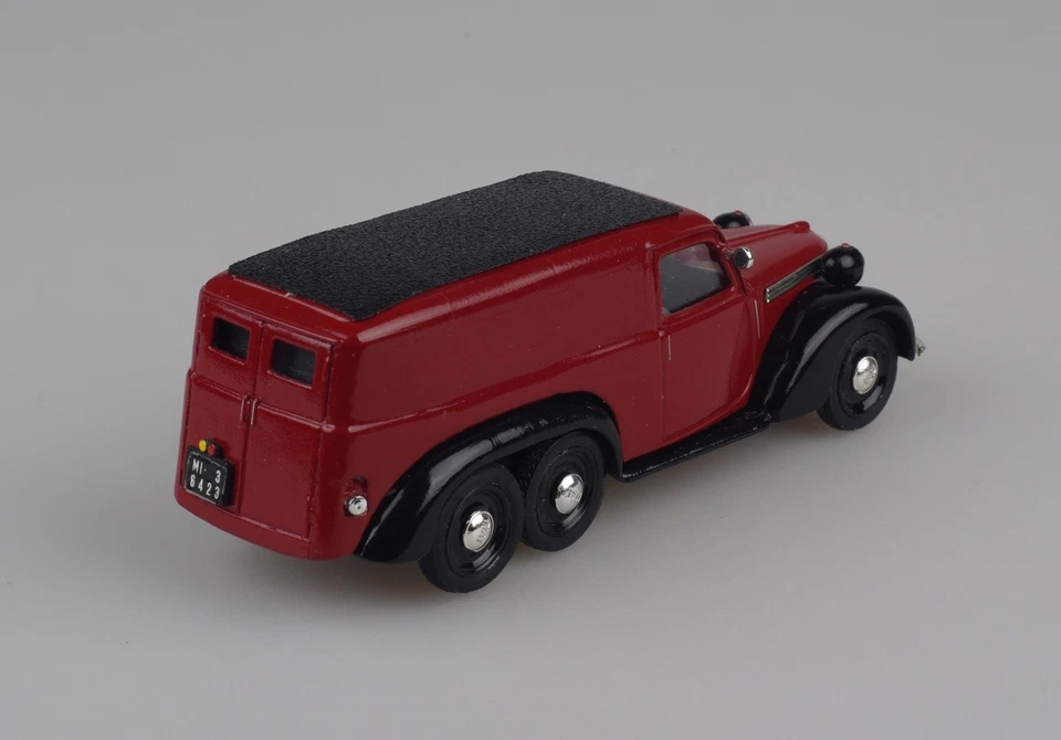 Rarità LILLIPUT Fiat 1100 furgone Ollearo bordeaux-nero - Immagine 3 di 3