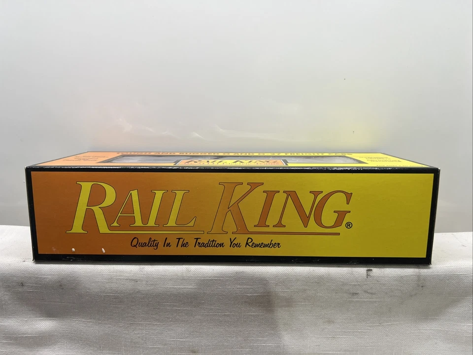MTH 30-74087 O Gauge Rescue 2 - NY Skyline Boxcar New Boxed - Image 4 of 4