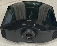 Sony VPL-HW30ES 1080p 3D Home Cinema Projector Black TESTED AND WORKS