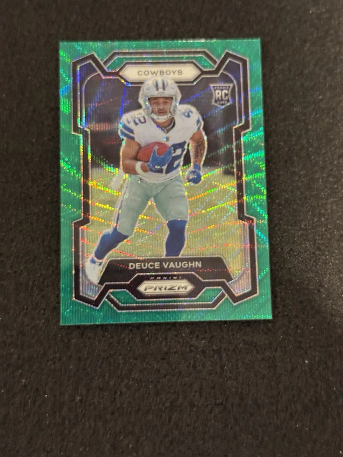 2023 Panini Prizm - Rookie Green Wave Prizm #324 Deuce Vaughn Dallas Cowboys