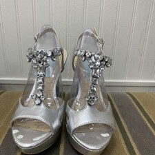 silver BEJEWLED BETSEY JOHNSON 7 m high heeled sandals