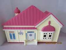 Bluey Family Home Playset mult Figures Furniture lawn toys Bb8copter van