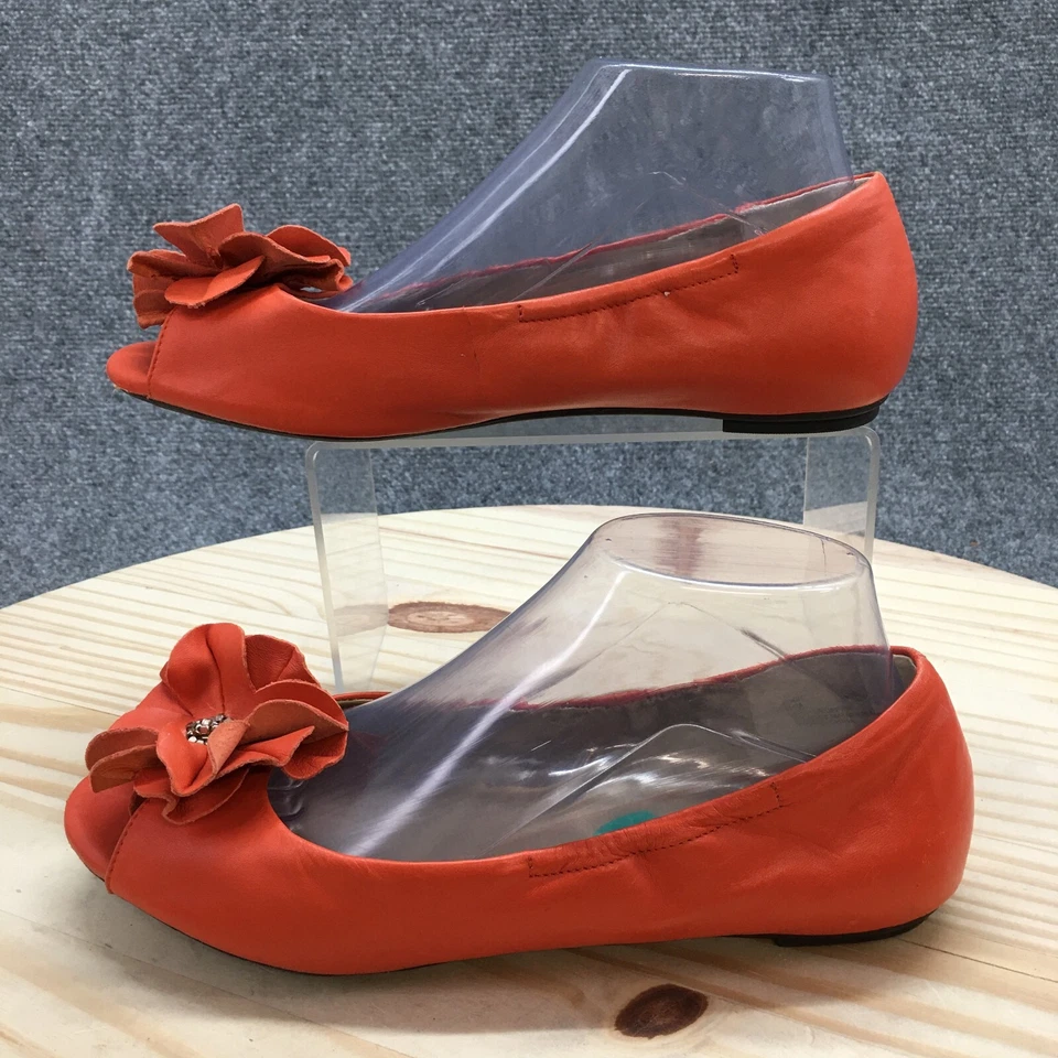 Sandálias femininas Me Too 8 M Leigh slip on flats couro laranja peep toe floral - Imagem 2 de 4