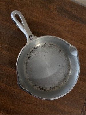 1920's GRISWOLD Cast Iron Size #0 Frying Pan/Skillet Made In USA FACTORY MARKS
