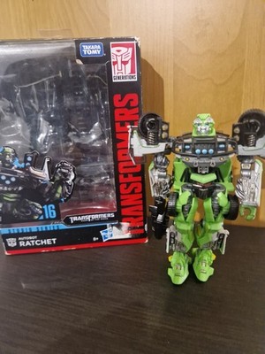 Transformers Studio Series 16 Ratchet