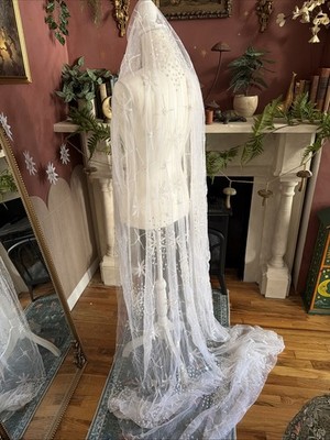Gibson Bespoke Gorgeous hand beaded Wedding Bridal Veil